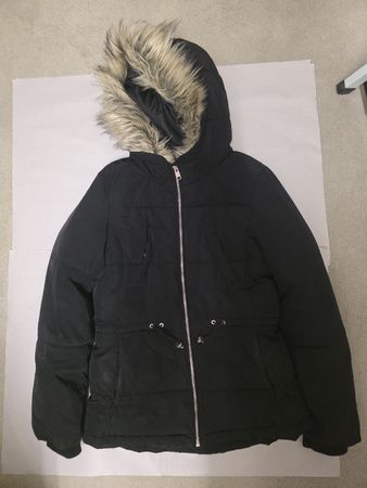 Winterjacke H&M Divided schwarz mit Kapuze Grösse 38