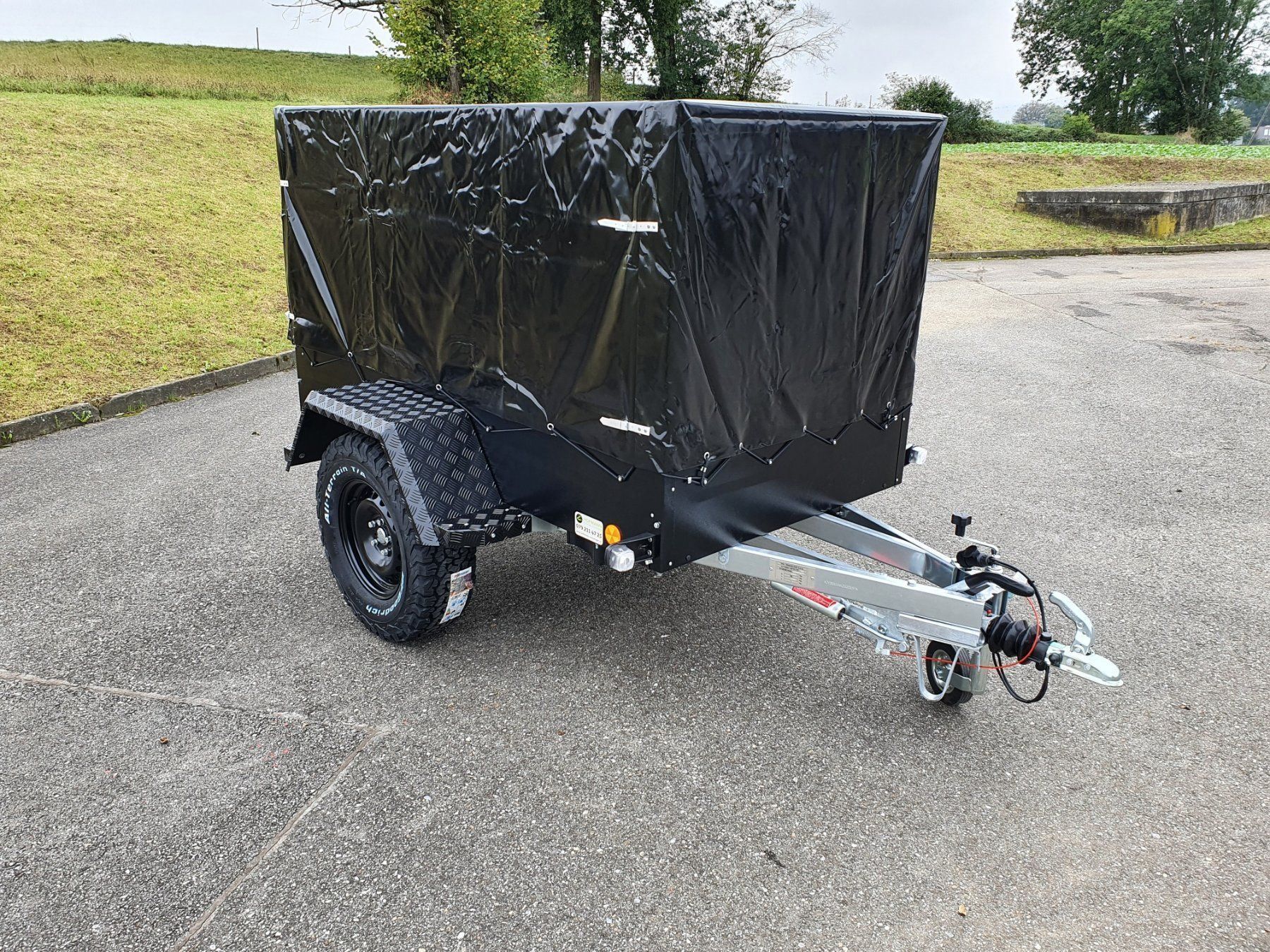 Tpv Rimorchi: Tieflader TPV EB-2 Offroad schwarz – Nuovo (secondo la descrizione) da Gunzgen venduto da HofmannAnhaenger 1