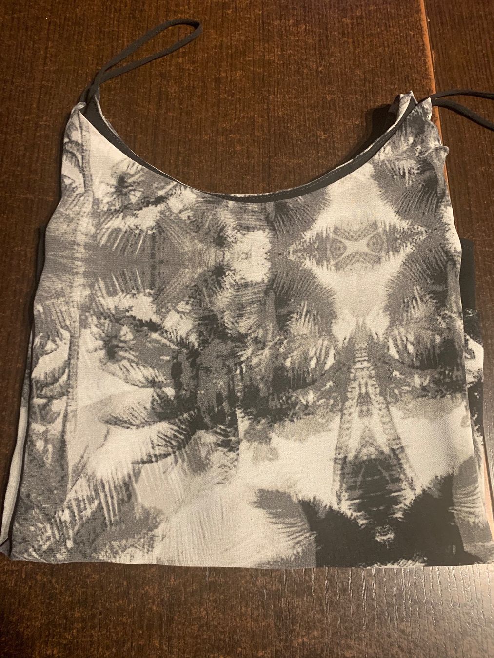 Tops: Pull à bretelles taille M – Neu (gemäss Beschreibung) aus Domdidier von qatar1973