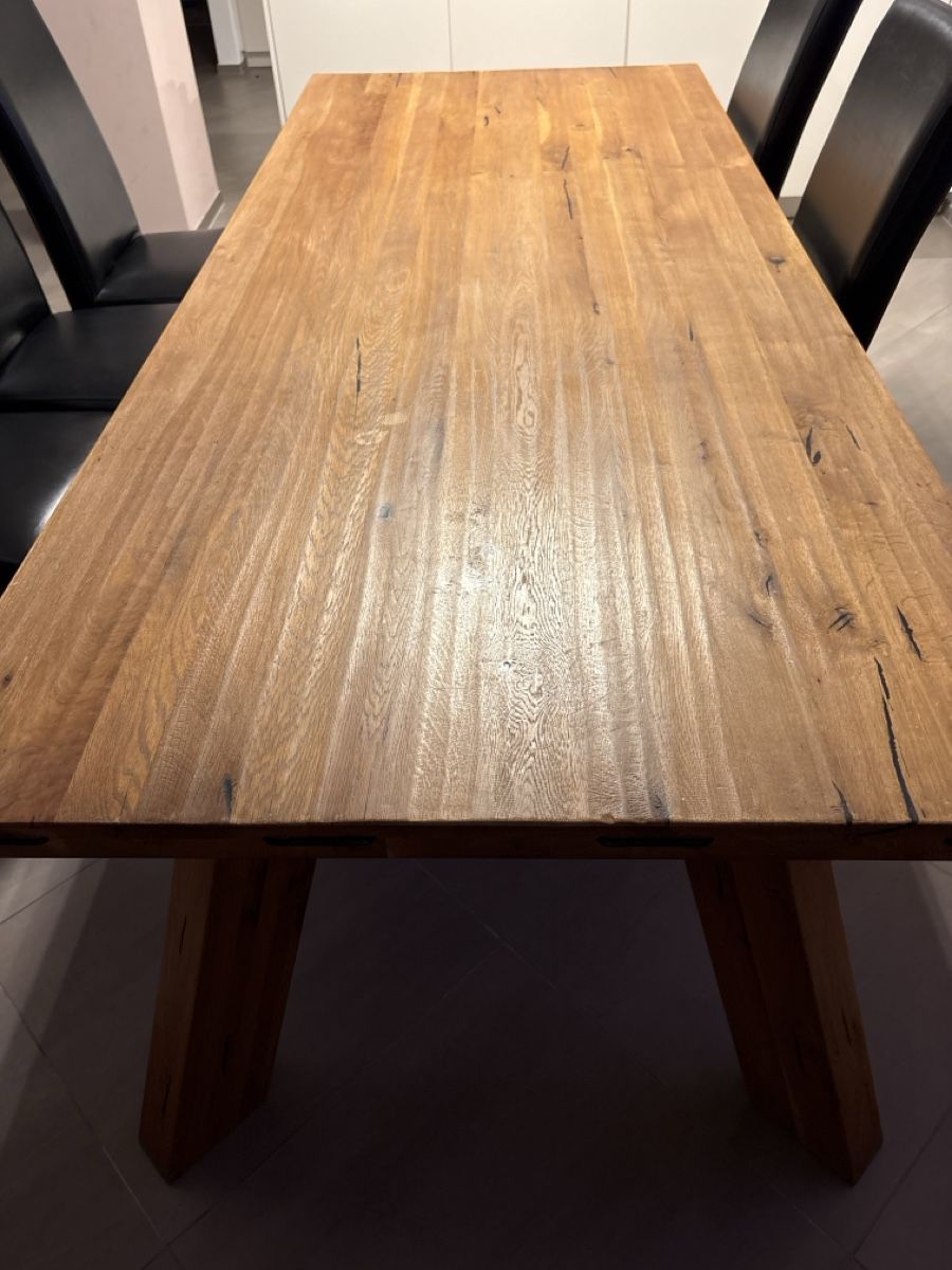Tables: Massivholz eichen esstisch – D'occasion à Wohlen par dan_cc5r 2