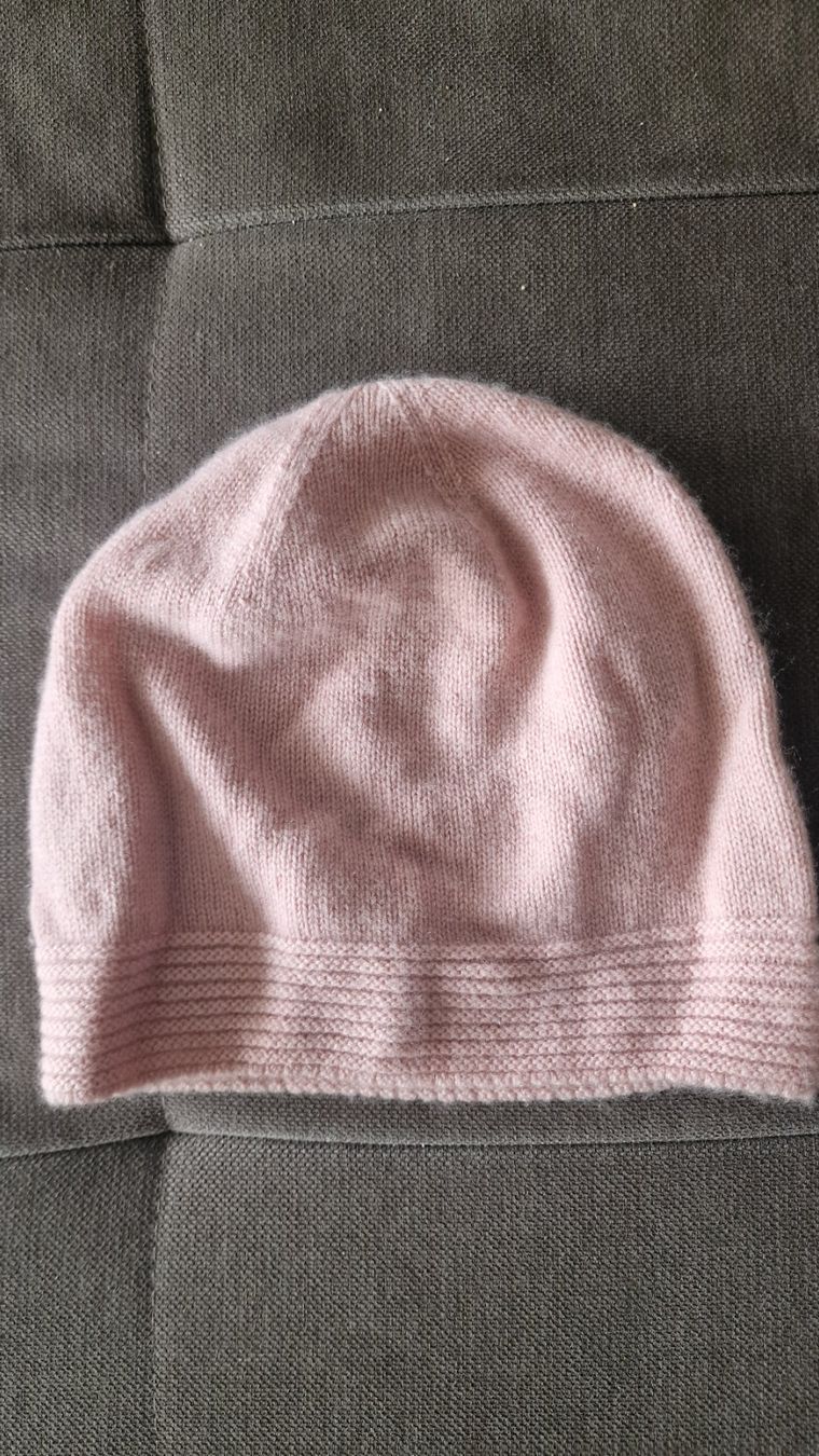 Chapeaux, bonnets & casquettes: Kaschmirmütze – D'occasion à Kerns par onewayticket