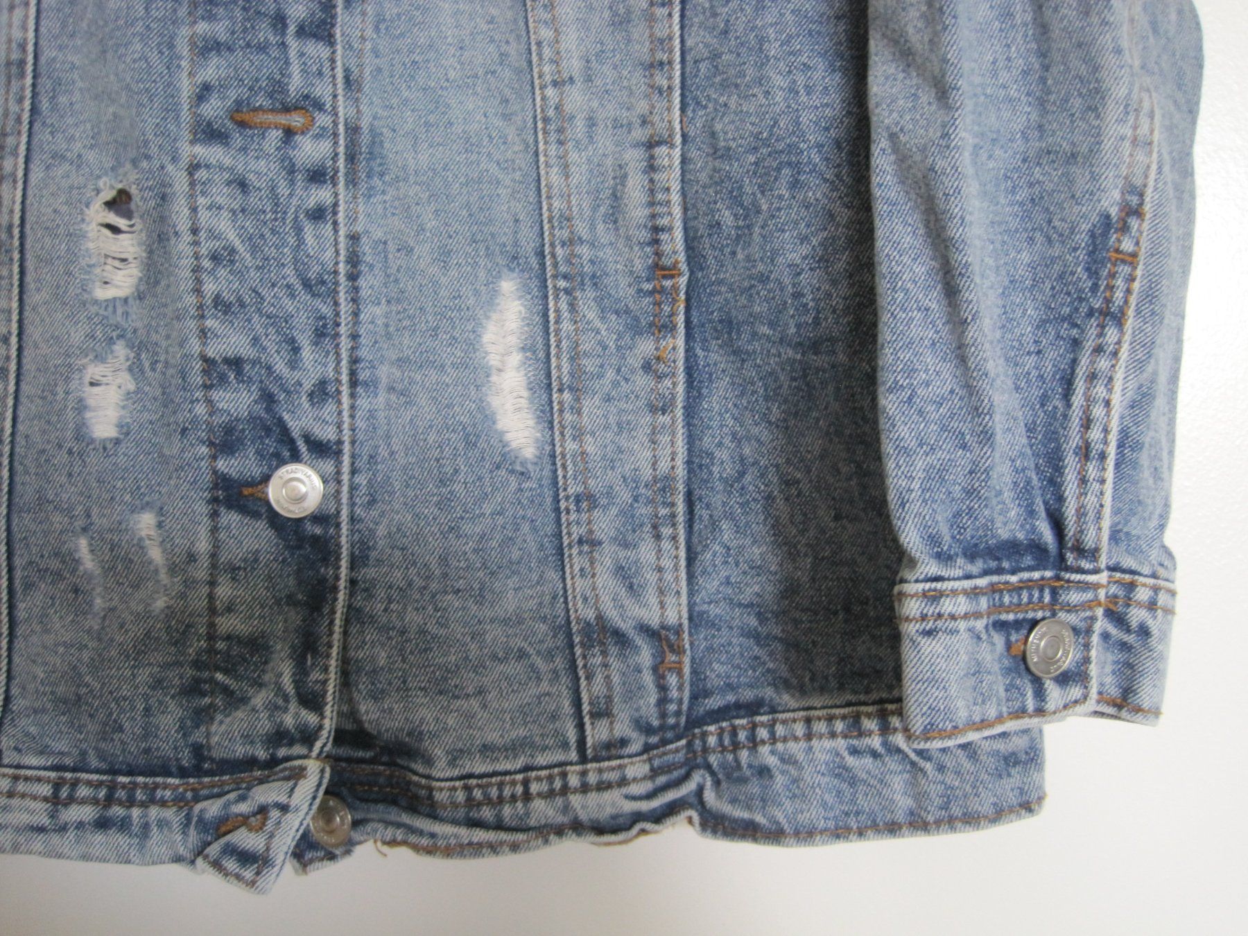 Stradivarius Giacche: JEANSJACKE VON STRADIVARIUS  GR. S – Usato da Münchenstein venduto da Strupfi 2