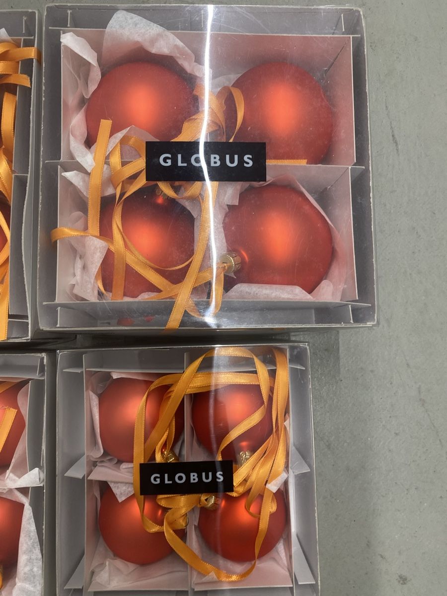Globus Alle Dekorationen: Weihnachtskugeln Globus orange diverse Grössen  – Gebraucht aus Zollikon von Dory11 2