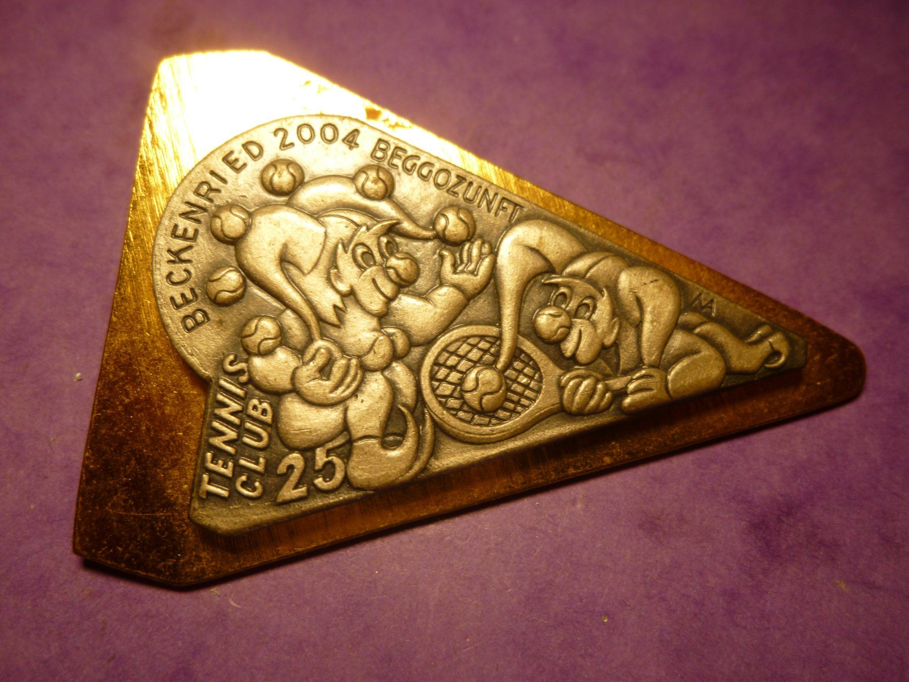 Placchette & Badge: BECKENRIED 2004 GOLD – Usato da Ried (Muotathal) venduto da Mandarin02