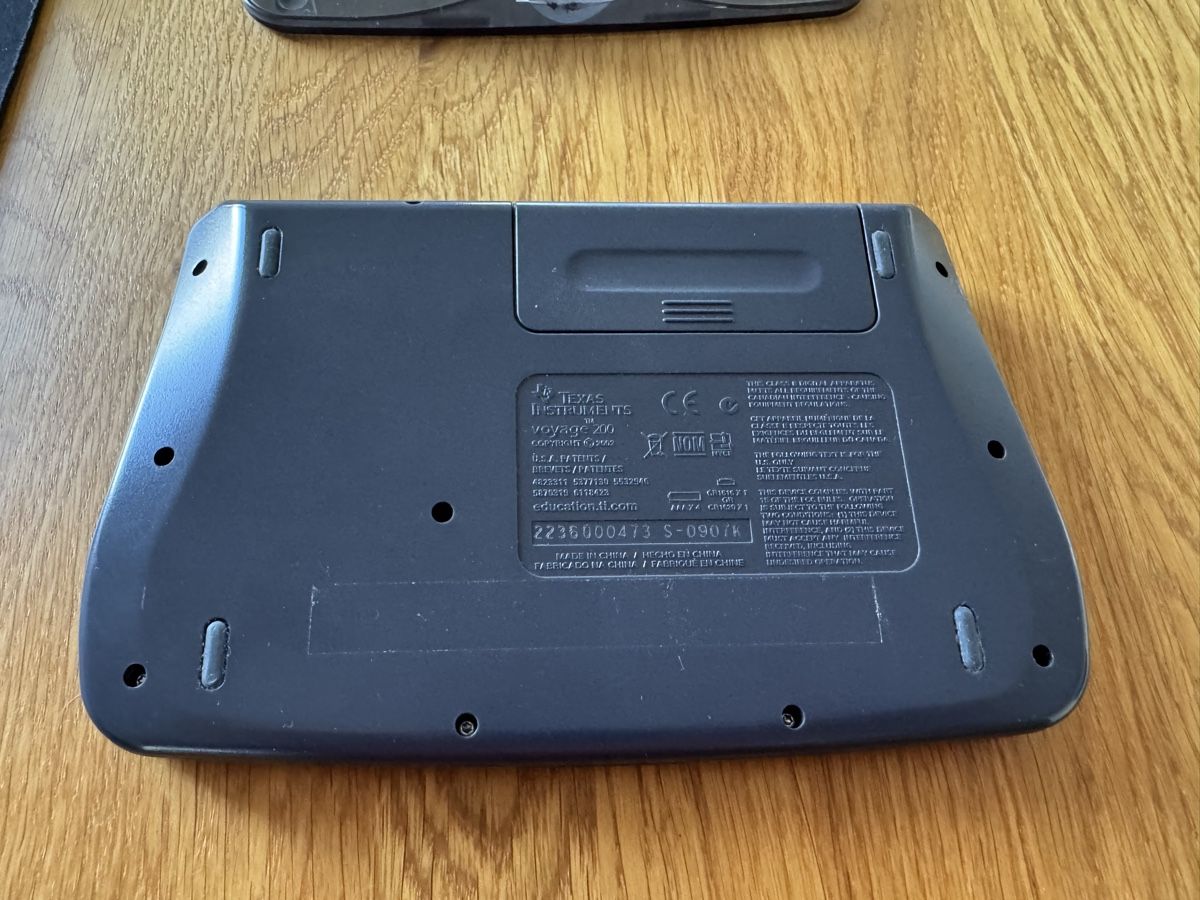 Texas Instruments Taschenrechner: TI voyage 200 – Gebraucht aus Glattpark(Opfikon) von MadMarc17 2