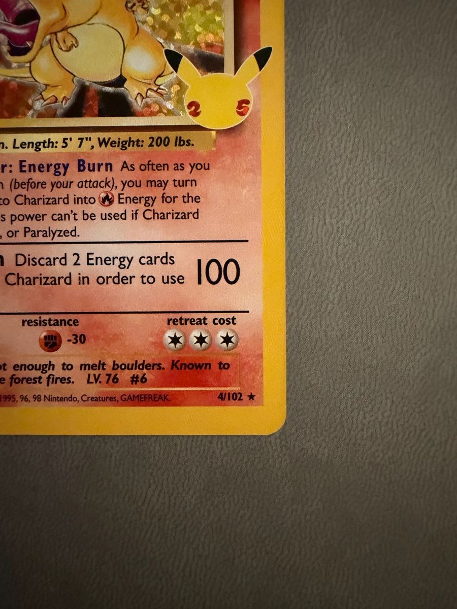 Pokémon Sammelbilder & Trading cards: Charizard (CEL BS 4) (Celebrations) – Gebraucht aus Biel/Bienne von SeeLoewe55 4