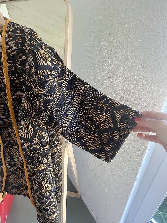Arte internazionale: Kimono – Usato da Bern venduto da nicole.o 3