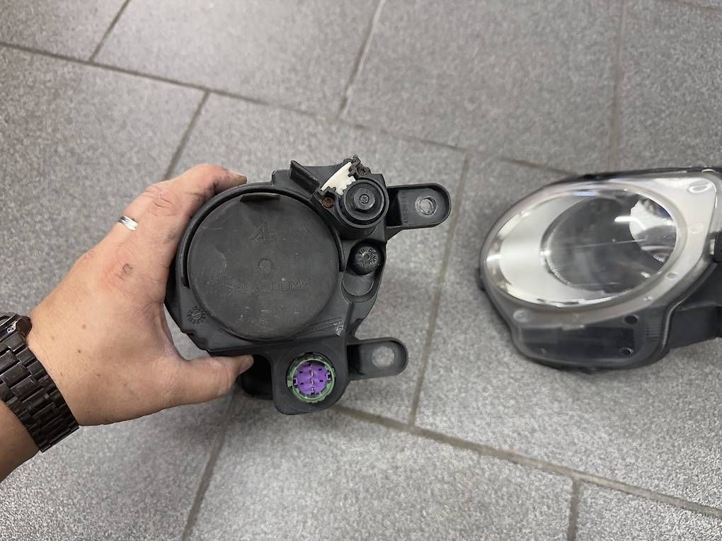 Fari: Fiat Abarth 500 Fernlicht Scheinwerfer – Usato da Muttenz venduto da ric_7s2q 2
