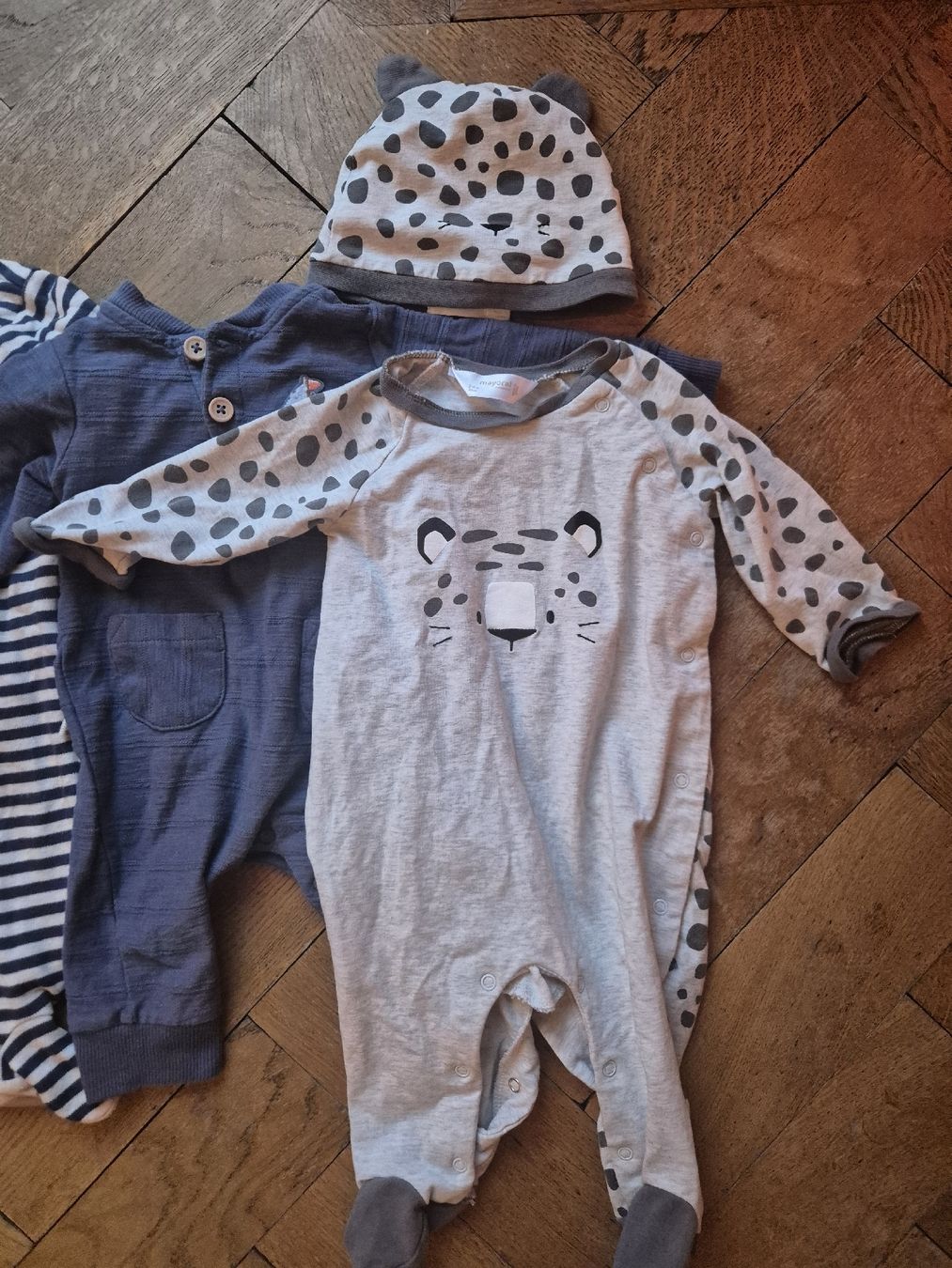 Lotti & Set di vestiti: 4x neuwertige & süsse Strampler Gr. 62 – Usato da Zürich venduto da taisli1 2