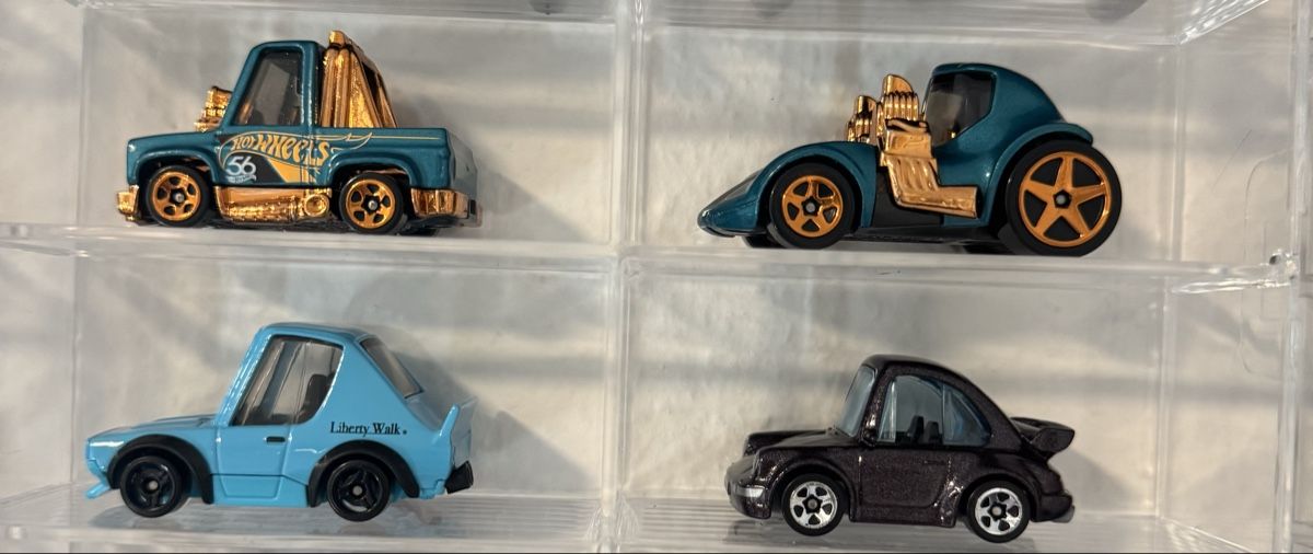 Hot Wheels Modellini d'auto: Hotwheels Tooned 22 Stück – Nuovo (secondo la descrizione) da Liebefeld venduto da Tatts81 2