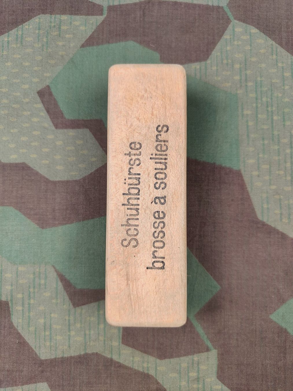 Schweizer Armee Uniformi: Schuhbürste Ord. 1914, Variante 2 – Usato da Bauma venduto da SwissMilitaria 1