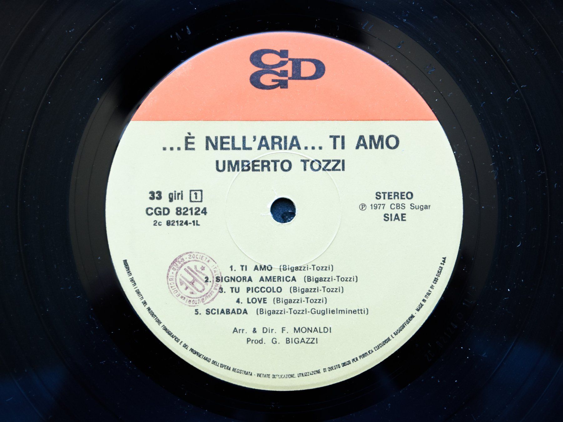 Dischi in vinile: Umberto Tozzi - È Nell'Aria...Ti Amo – Usato da Belmont-sur-Yverdon venduto da ag97 2