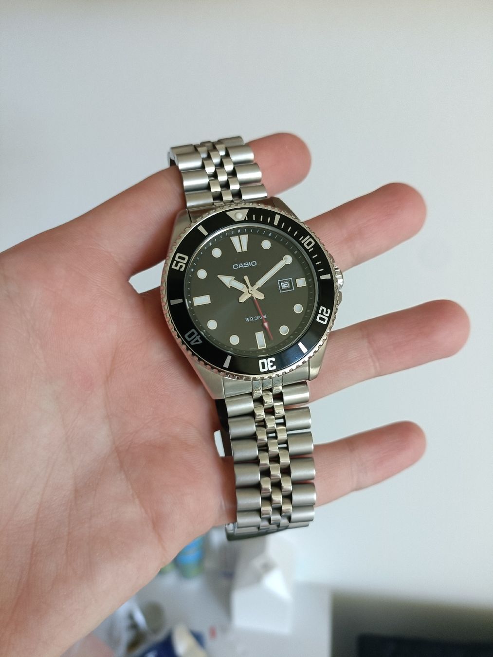 Casio Uhren: Casio "Duro" MDV-107-1A1V – Gebraucht aus Lamone von  2