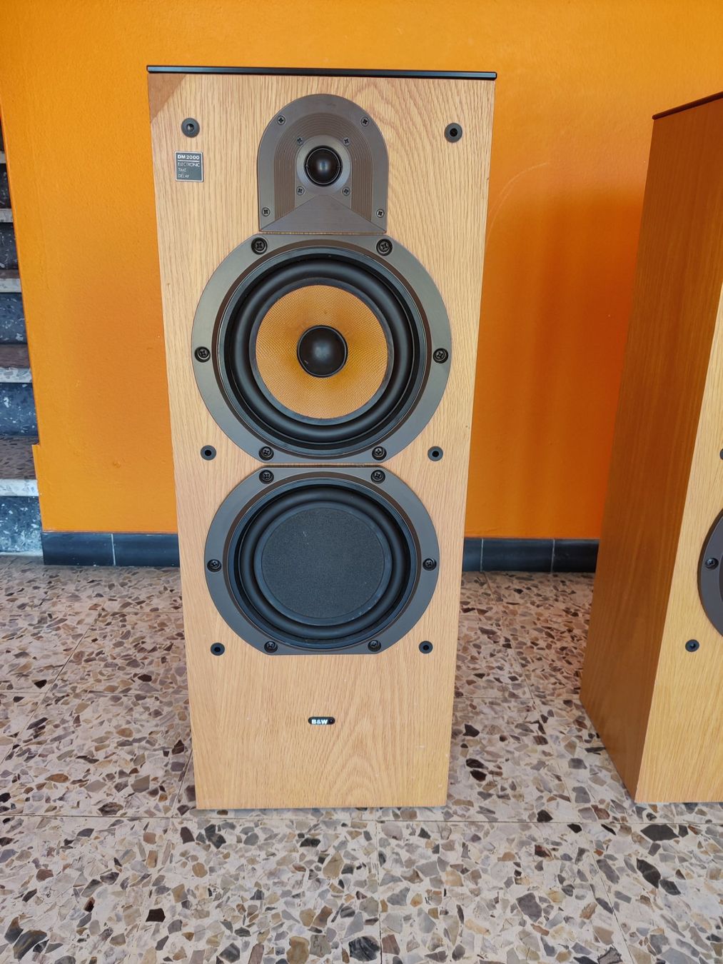 Bowers & Wilkins Casse acustiche: Bowers Wilkins DM2000 - Electronic Time Delay (ETD) – Usato da Viganello venduto da XTECHSTOREX 3