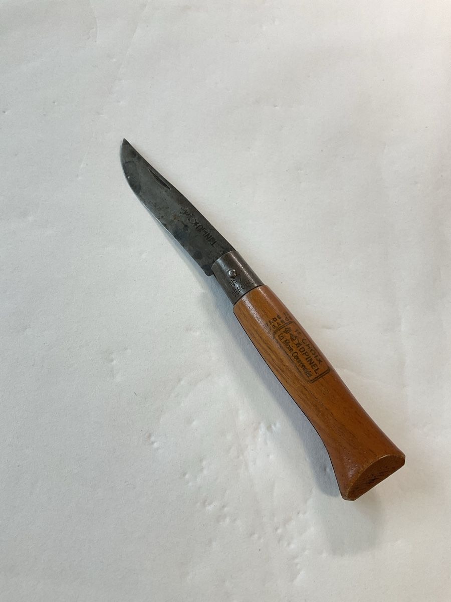 Opinel Couteaux de poche: Ancien couteau opinel, Numéro 7  – D'occasion à Malleray par Robot12