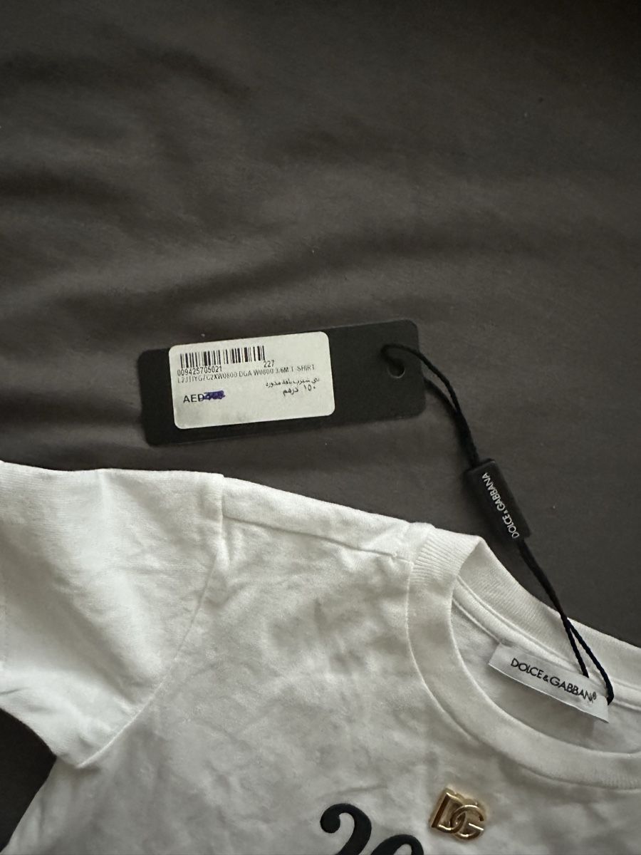 Dolce & Gabbana Hemden, Tops & T-Shirts: Dolce & Gabbana T-Shirt – Neu und originalverpackt aus Dürrenroth von tvy_bh56 2