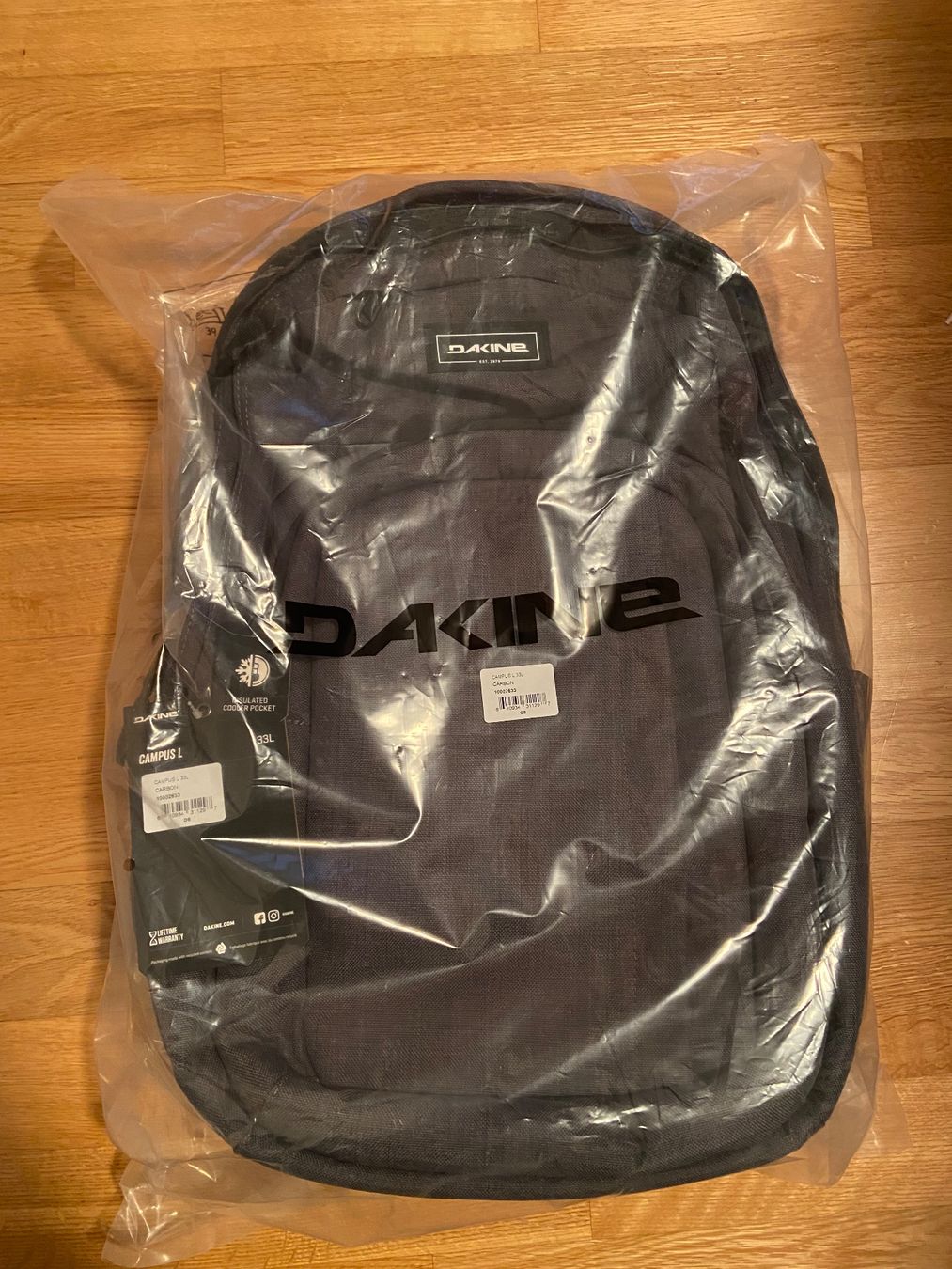 Dakine Rucksäcke: Dakine Rucksack Campus L 33l - Carbon – Neu und originalverpackt aus Zürich von Mate73