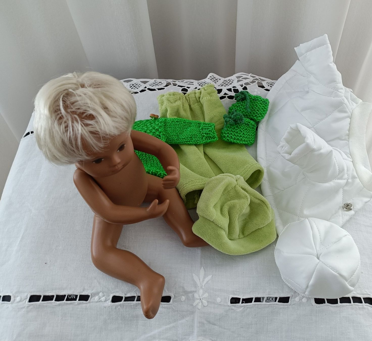 Sasha Morgenthaler Bambole: Sasha Boy neu engekleidet – Usato da Seewen SZ venduto da 27maan 6