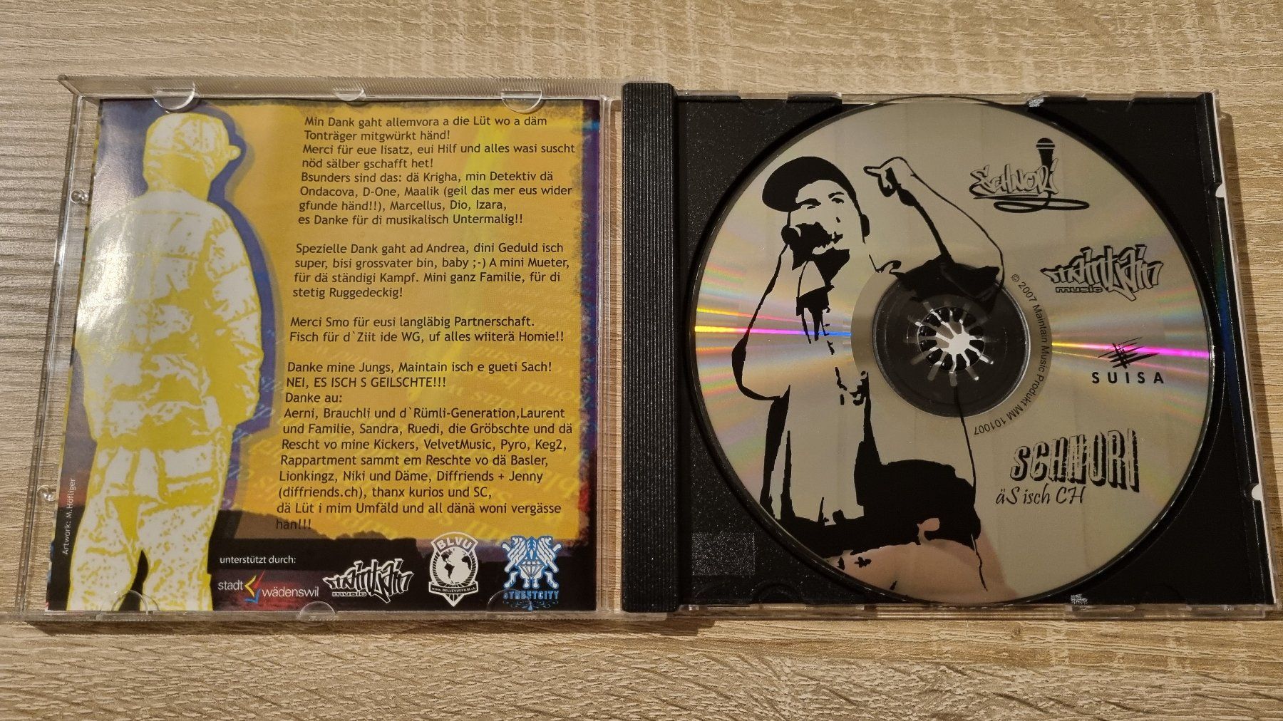 CD: Schnori - äs isch CH – Usato da Hagenbuch ZH venduto da lecterr55 1
