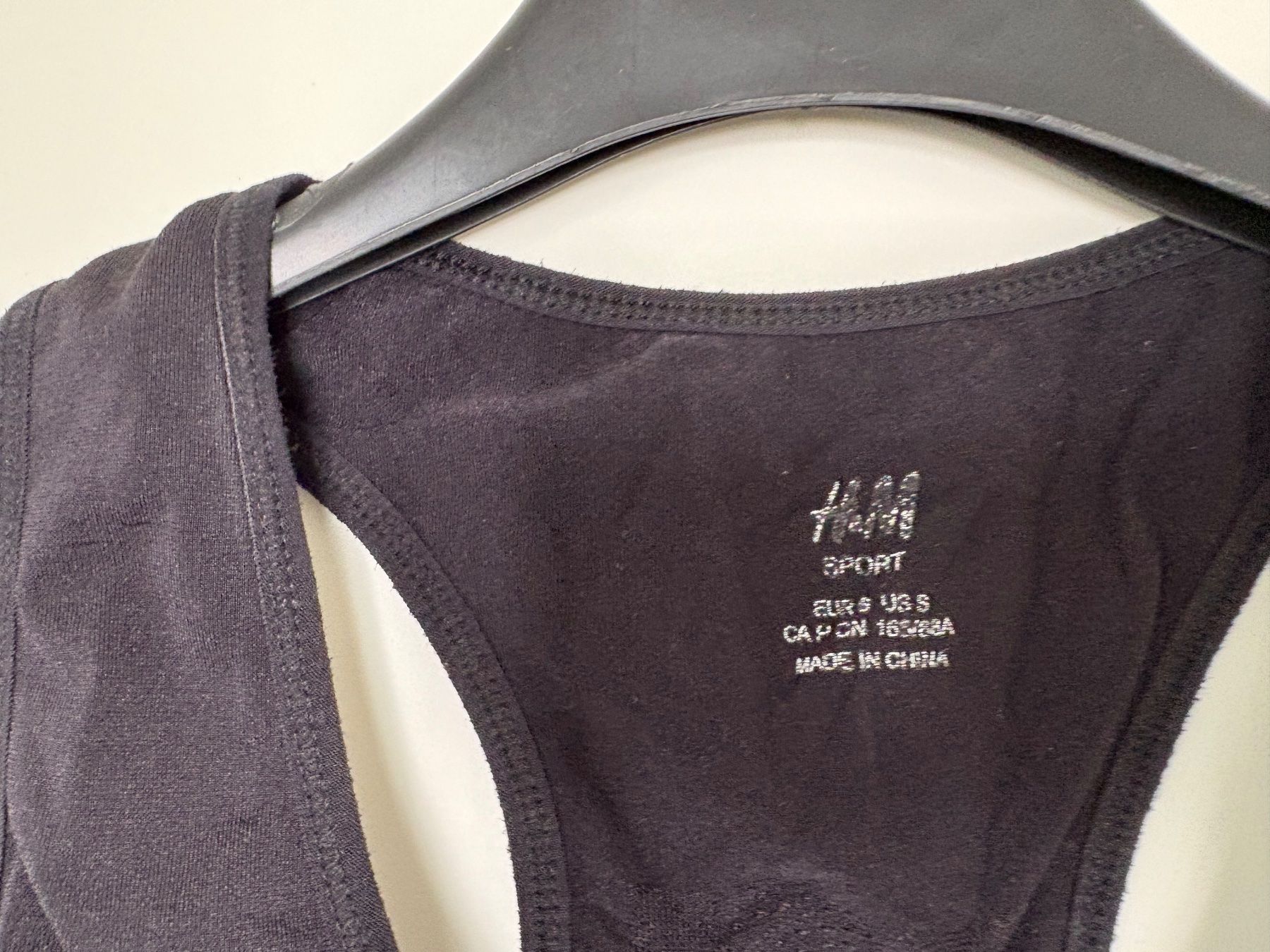 Top: Sport top - Size S – Usato da Muzzano venduto da Sidney_3 2