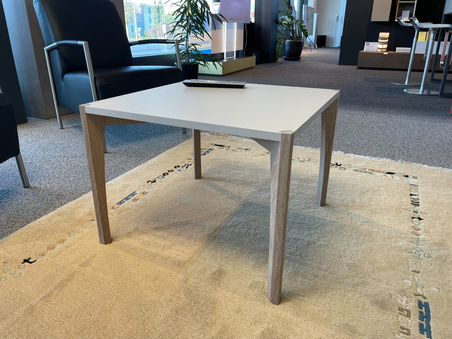 Tavoli: SwissHD CoffeeTable – Nuovo (secondo la descrizione) da Wohlen AG venduto da TschachtliAG