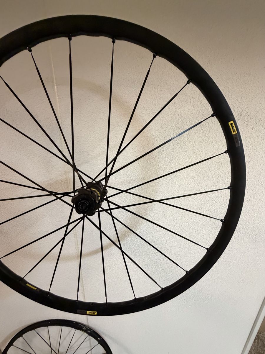 Pneumatici & Ruote complete: MAVIC All Road Elite Wheelset  – Usato da Zug venduto da CyclingThings 6
