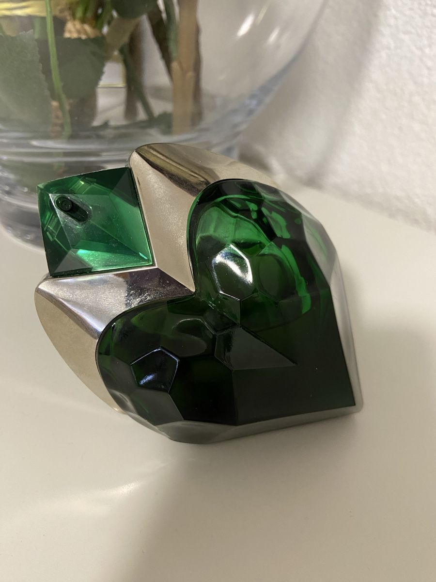 Mugler Profumi & Eau de Toilette: Mugler Aura Eau de Parfum 90ml Tester – Usato da Thun venduto da Mare_Pia 2