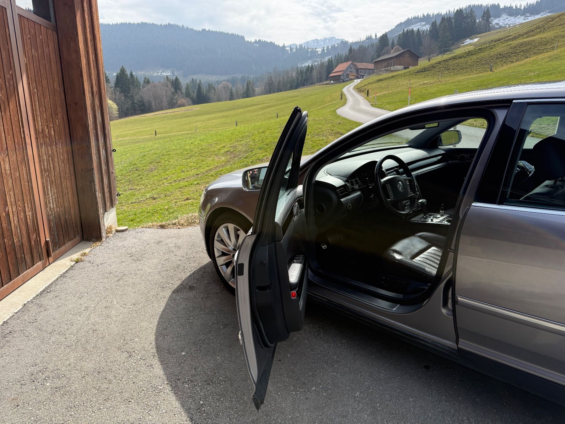 VW Automobili: 2009 VW Phaeton 3.0 TDI – Usato da Appenzell venduto da audikus 1
