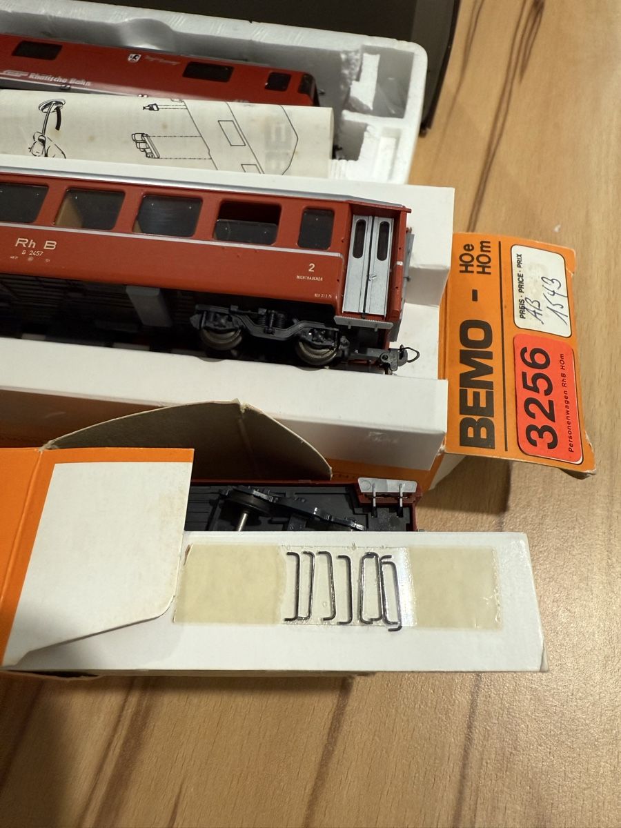 Bemo Modelleisenbahnen: BEMO 618 RhB Zug, Gleichstrom, Top Zustand, – Gebraucht aus Winikon von cabriofan01 4