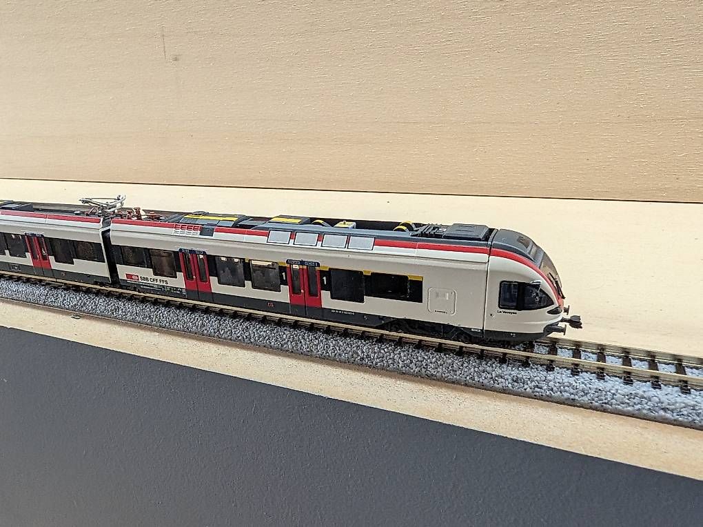 Liliput Modelleisenbahnen: Spur N Flirt – Gebraucht aus Mönthal von lost_adventures 2