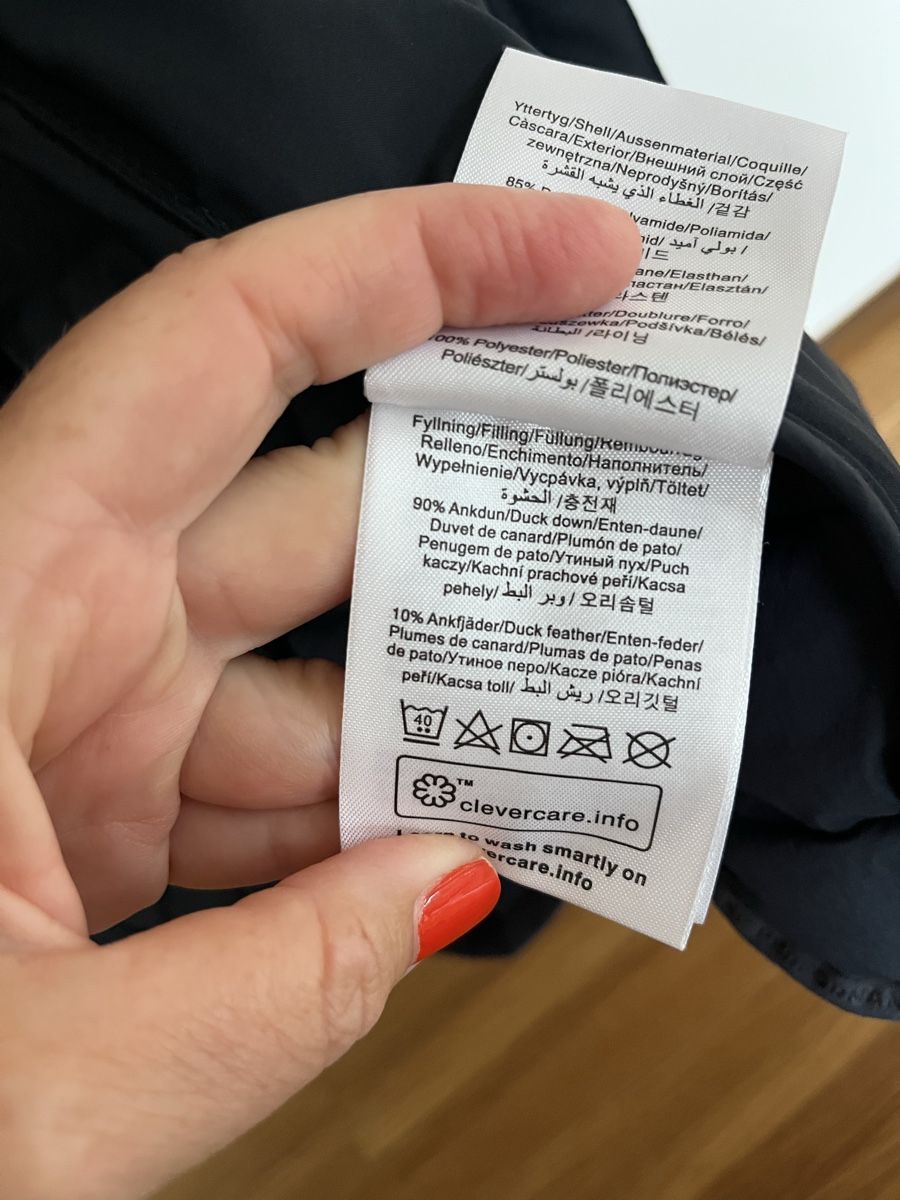 Peak Performance Giacche: PEAK PERFORMANCE Jacke Daunen Gr. S – Usato da Küsnacht ZH venduto da madrilena77 5