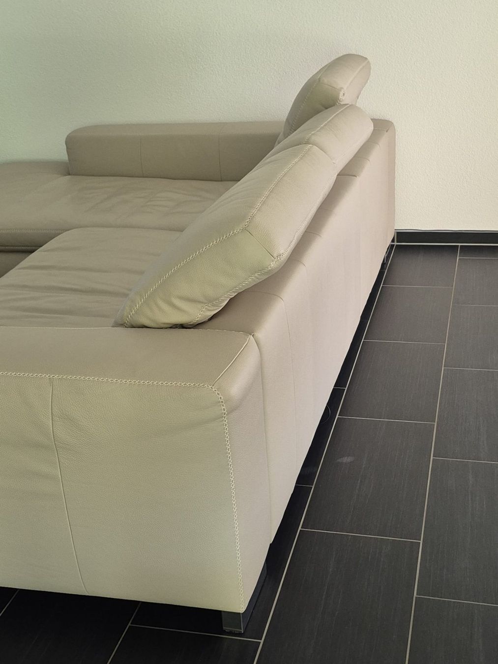 Divani: Canapé en cuir – Usato da Schwadernau venduto da DConti01 2