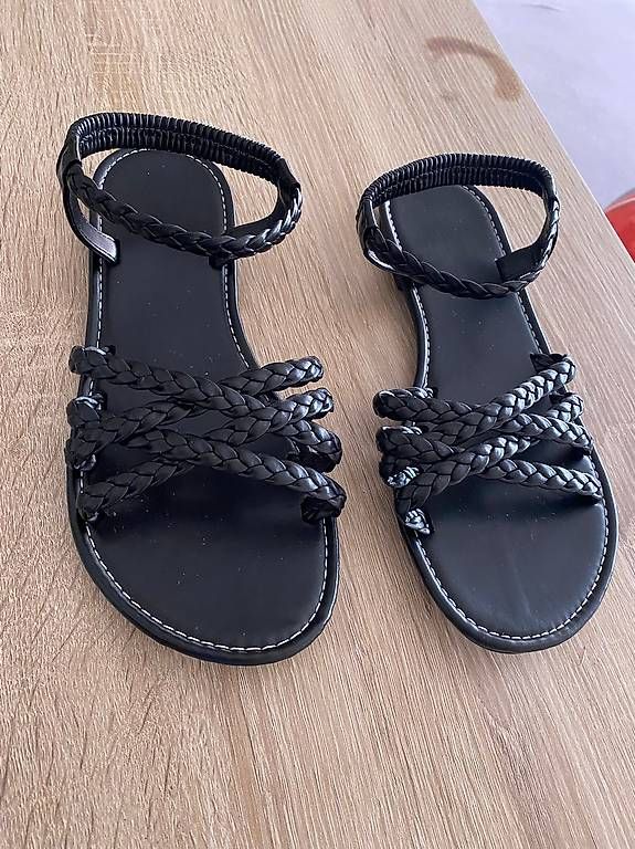 Damenschuhe: Sandalen – Neu und originalverpackt aus Ried b. Kerzers von Bablo