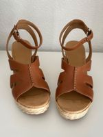 Keilabsatz Sandalen Leder braun von UGG  Gr. 38