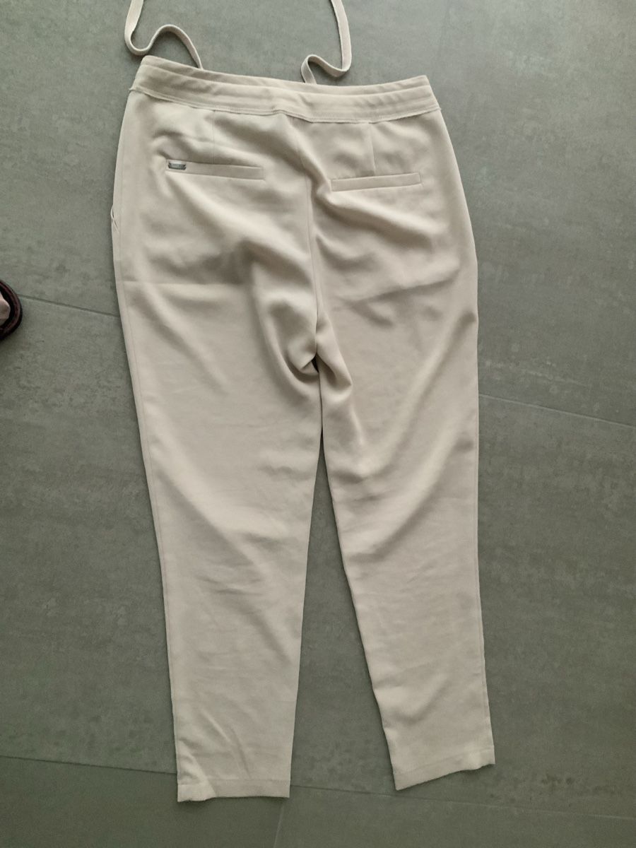 Marc Cain Pantaloni: Marc Cain Hose beige N2, Grösse 36 – Nuovo (secondo la descrizione) da Lotzwil venduto da Figaro2003 1