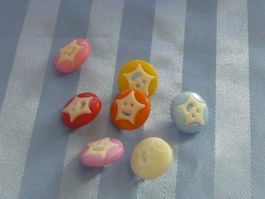 30 Knöpfe Gsichtli bunt Acryl