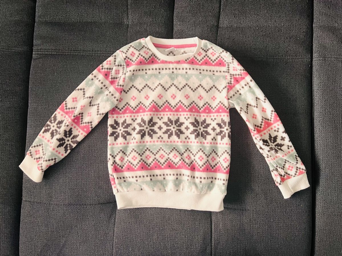 Maglioni & Felpe: Winterlicher Kinderpullover mit Norwegermuster, Grösse 116 – Usato da Dietikon venduto da Laiijka