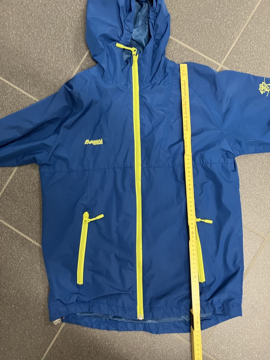 Vestes & Manteaux: Windjacke Bergans gr.152 – D'occasion à Bever par dvojca 6