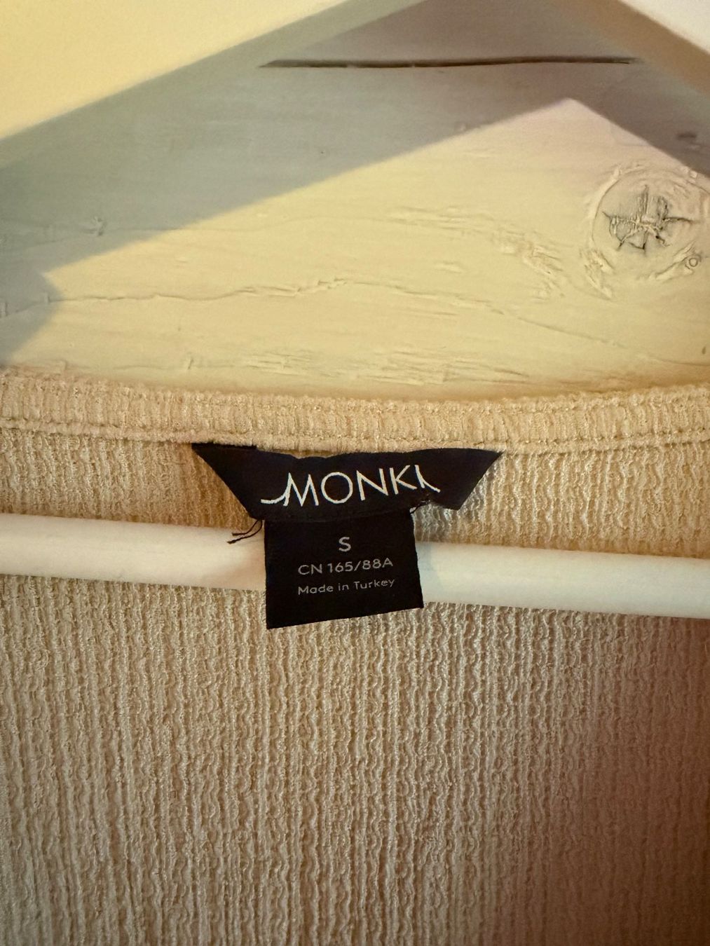 Monki Pullover & Sweatshirts: Dünner beiger Pulli in Gr. S von Monki – Gebraucht aus Flumserberg Saxli von anrosicarpediem 3