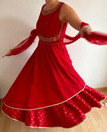Elegantes indisches Festkleid (nur einmal getragen) - XL