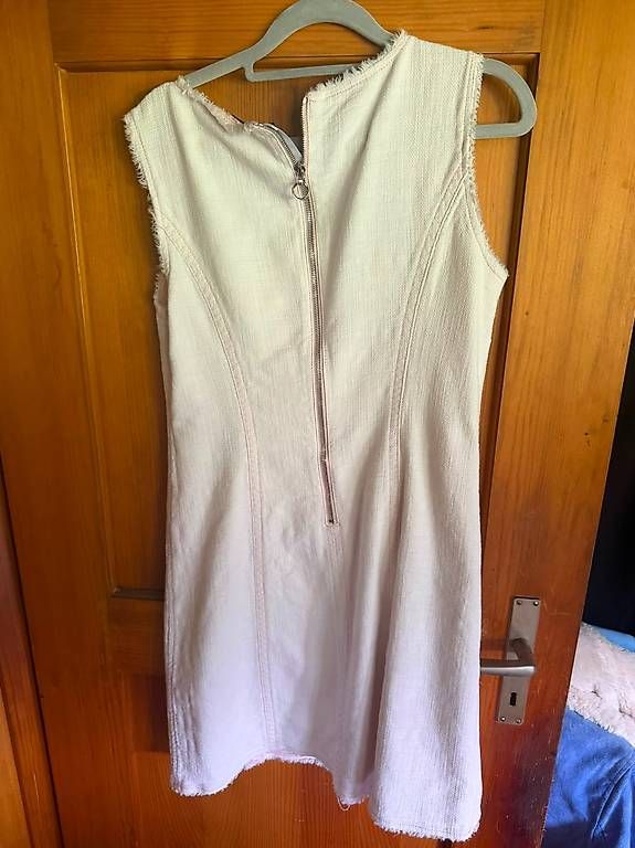 Kleider: Marc Cain Kleid hellrosa/creme  Grösse N3 – Gebraucht aus Zweisimmen von sementielle 2