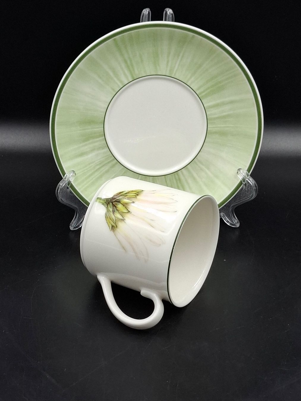 Villeroy & Boch Tasses: Villeroy & Boch "Flora" Tasse Untertasse – D'occasion à Zürich par bruzolda