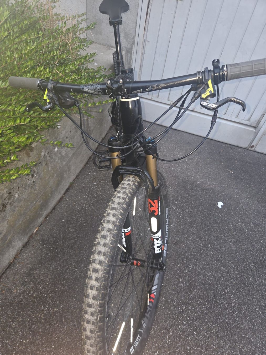Bulls Velos: carbonvelo – Gebraucht aus Oberengstringen von con_2l5w 1