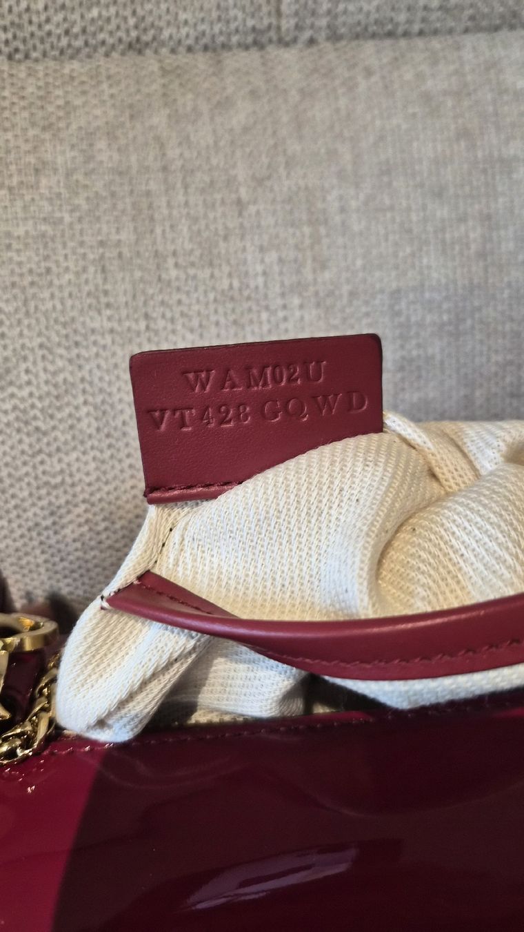 Bally Borse da donna: Sac Bally rouge 20 x 12 x 8.5cm – Nuovo (secondo la descrizione) da Le Grand-Saconnex venduto da dan_7f8v 7
