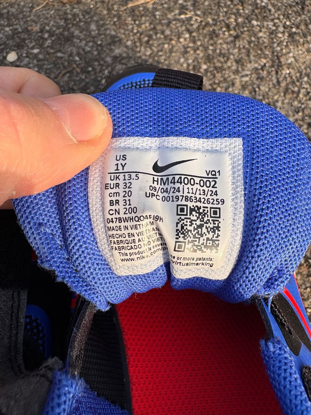 Nike Scarpe da uomo: Laufschuhe/Turnschuhe Nike Grösse 32 – Usato da Pfäffikon ZH venduto da rue78 4