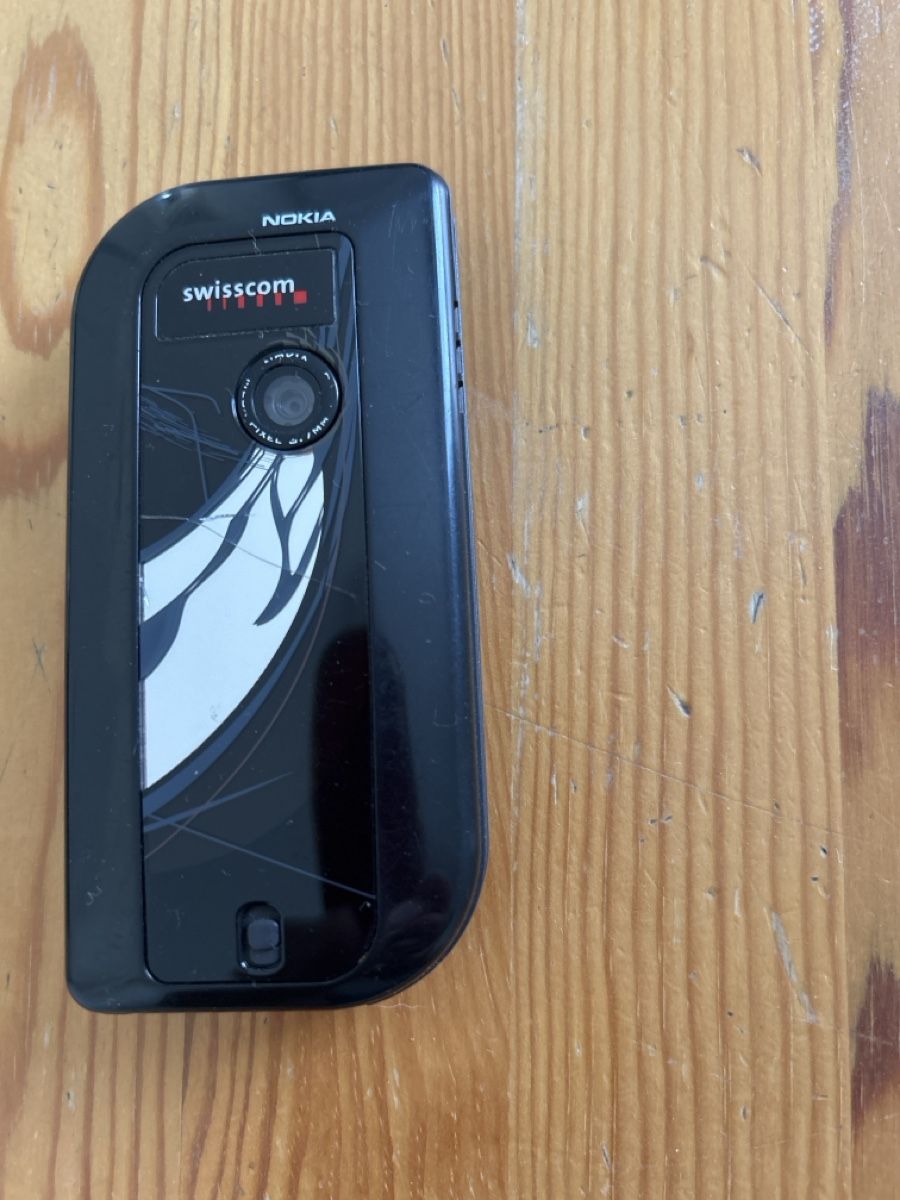 Nokia Handys / Smartphones: Nokia 7610 – Defekt aus Couvet von batrix32 3