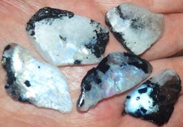 Mineralien Set L-3295 – Afrikanischer Regenbogen Mondstein 5