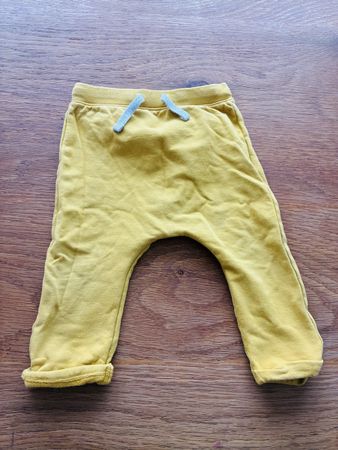 Baby Hose gelb mit Kordelzug Baumwolle guter Zustand