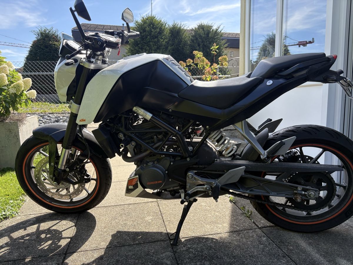 KTM Strada: KTM 125 Duke – Usato da Einsiedeln venduto da Ralfkael