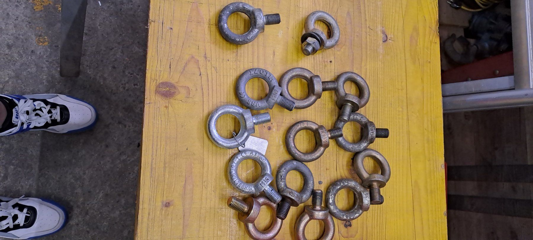 Eisenwaren: Ringschrauben M16 14 Stück davon 1.Stk mit Mutter – Neu (gemäss Beschreibung) aus Stetten AG von K.B-Wa-Maschinencent